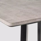 Table de bar moderne carrée 31