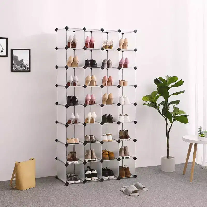 Étagère à chaussures - Organisateur de rangement de chaussures en plastique transparent à 28 emplacements, peu encombrant